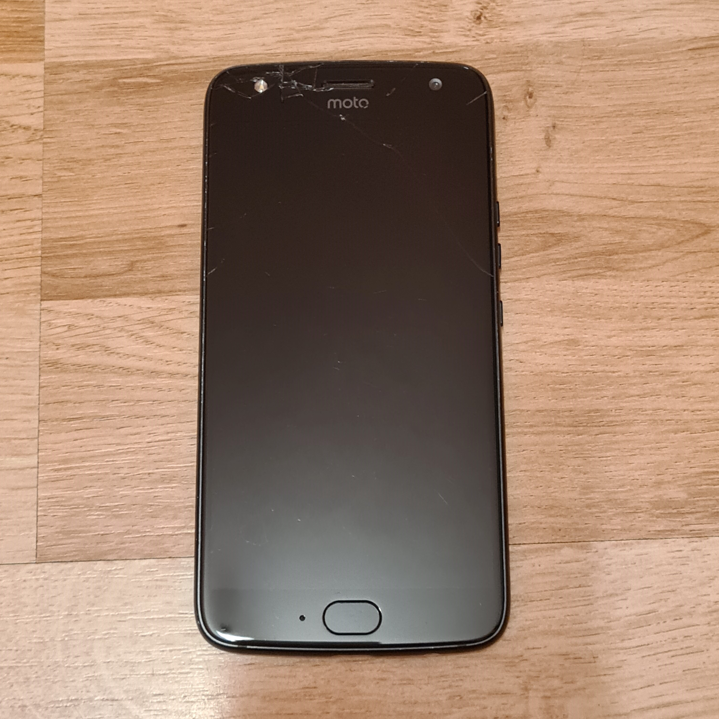 Motorola X4